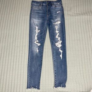 American Eagle Next Level Ripped Super High-Rise Jegging